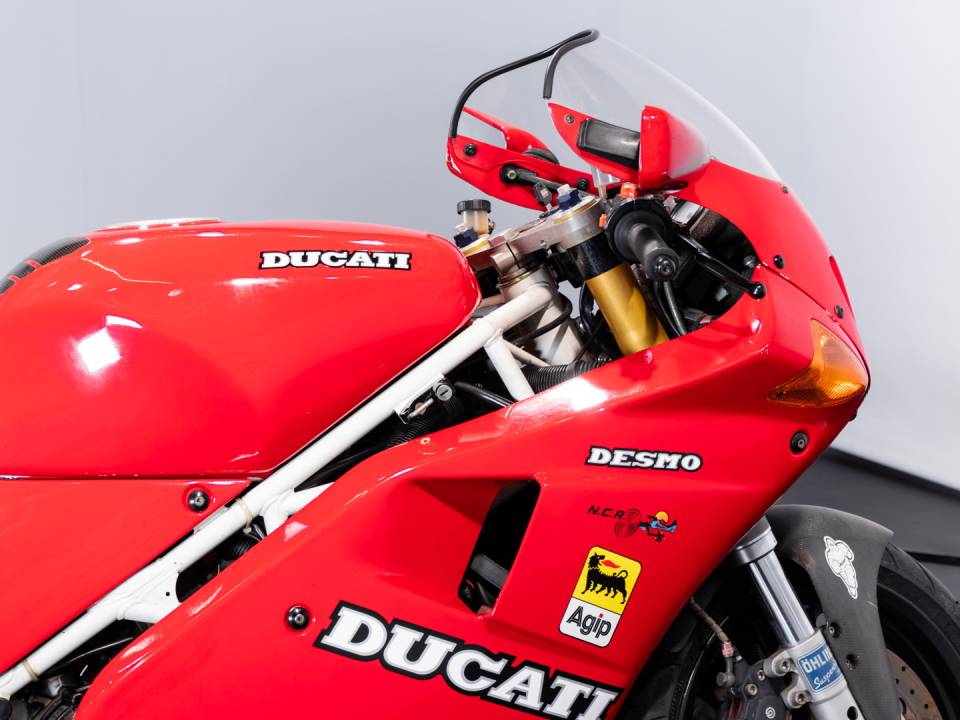 Image 29/30 of Ducati DUMMY (1991)