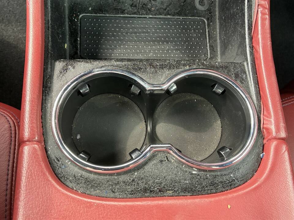 Immagine 19/39 di Maserati GranTurismo 4.2 (2008)