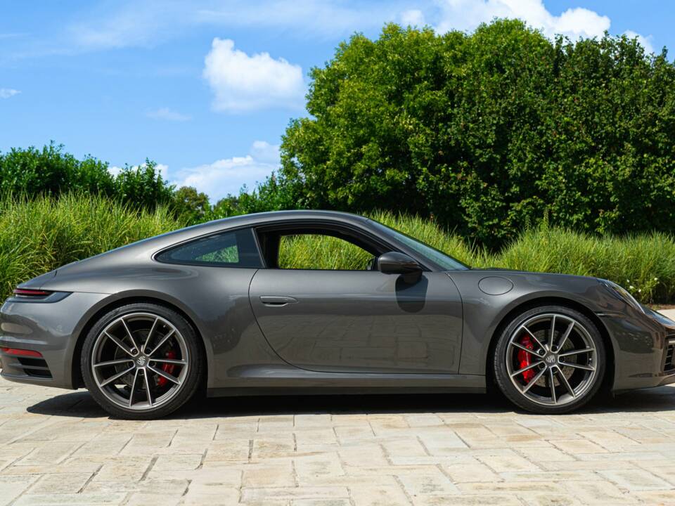 Afbeelding 5/50 van Porsche 911 Carrera 4S (2019)