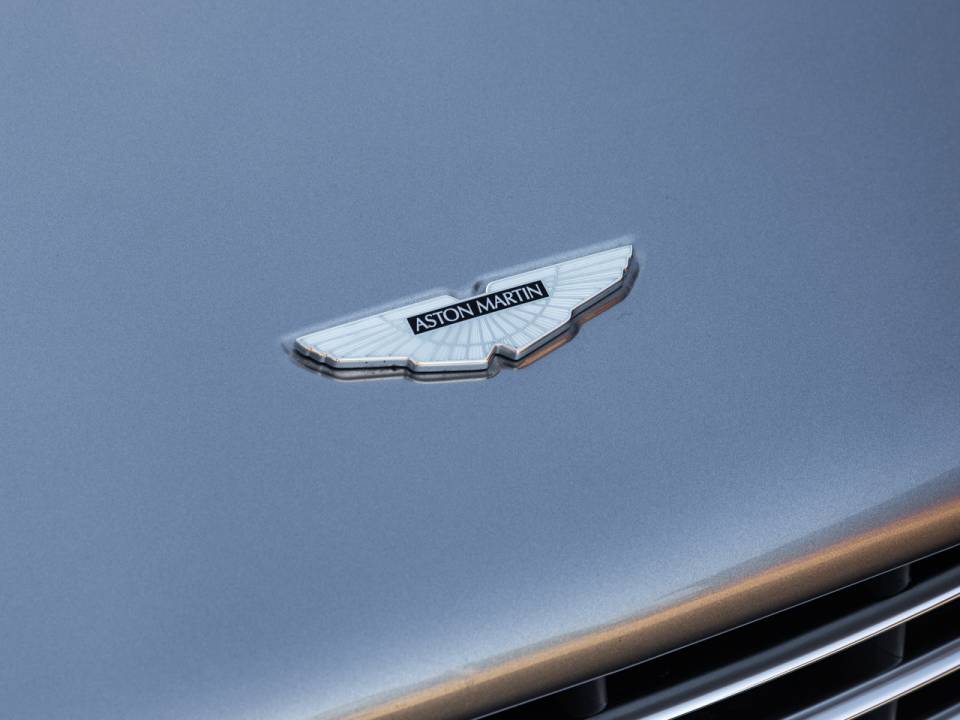Imagen 18/50 de Aston Martin DB 9 GT &quot;Bond Edition&quot; (2015)