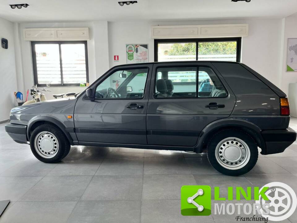 Immagine 4/10 di Volkswagen Golf Mk II 1.3 (1990)