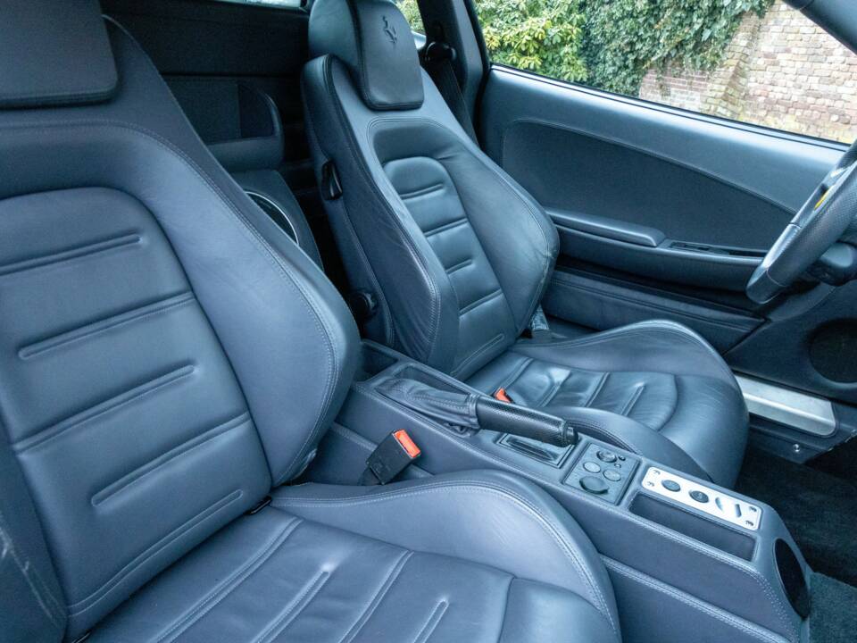 Bild 26/50 von Ferrari F 430 (2005)