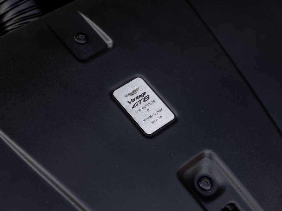 Image 29/65 of Aston Martin Vantage GT8 (2017)