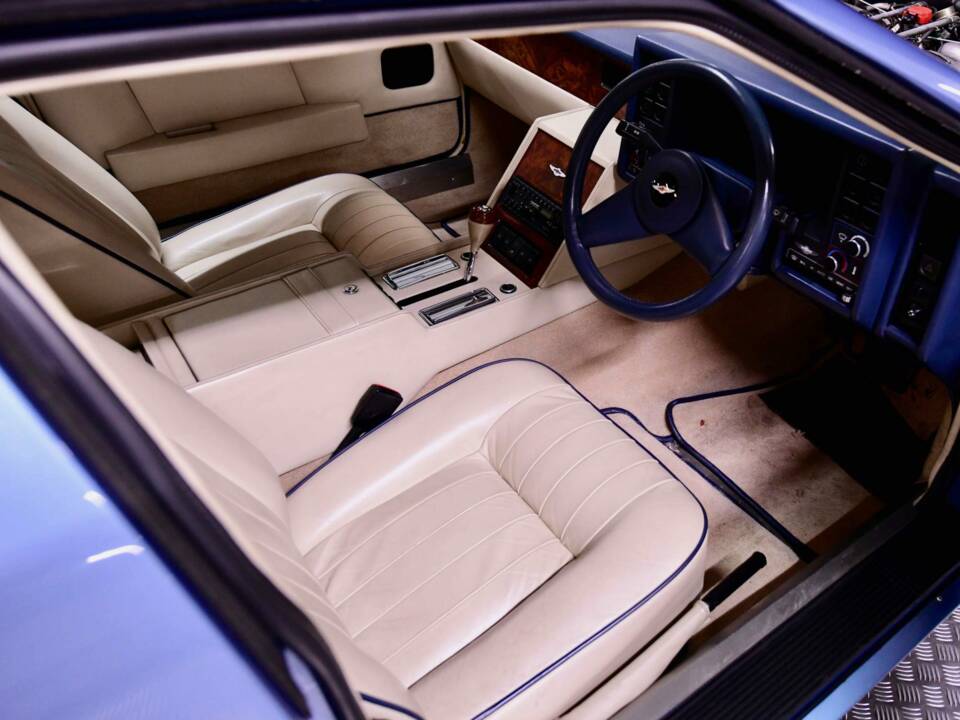 Imagen 38/50 de Aston Martin Lagonda (1989)