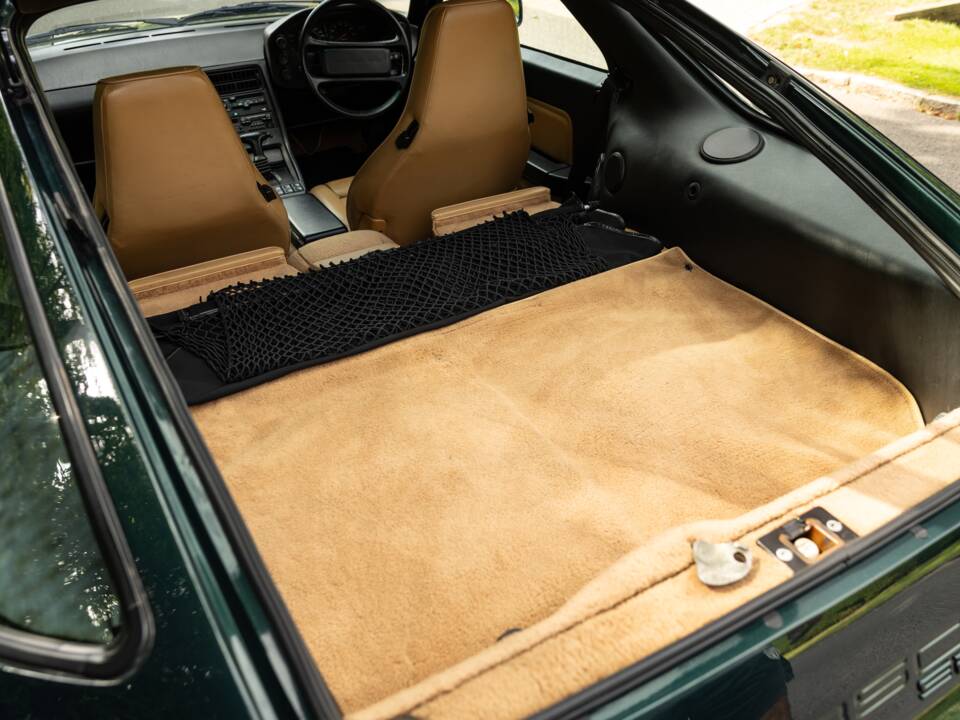 Bild 47/50 von Porsche 928 S4 (1989)