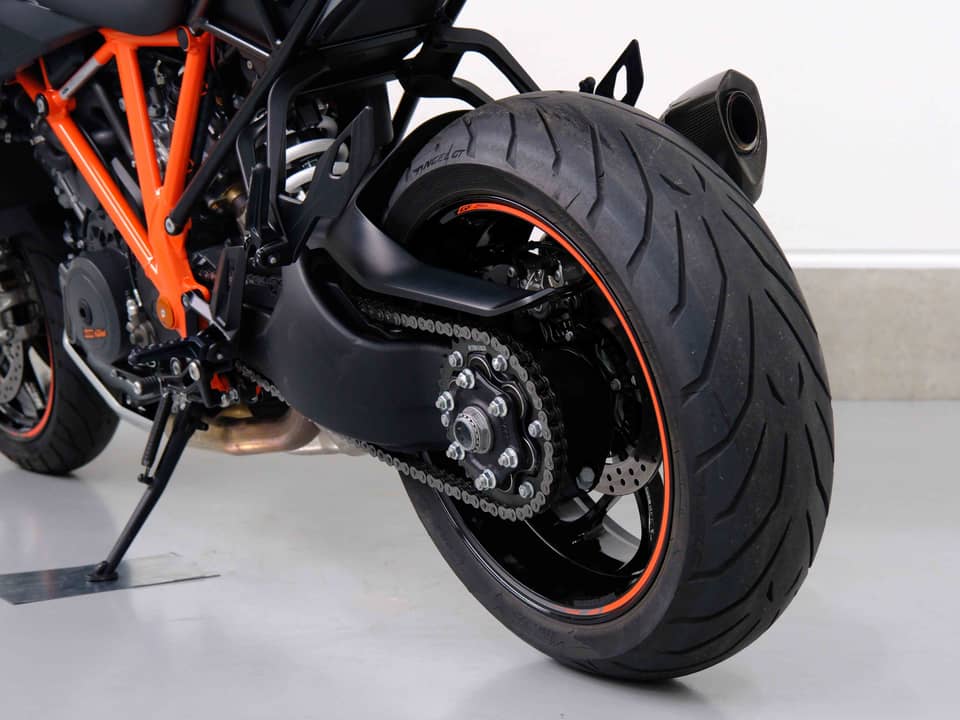 Image 64/99 de KTM 1290 Super Duke R (2018)
