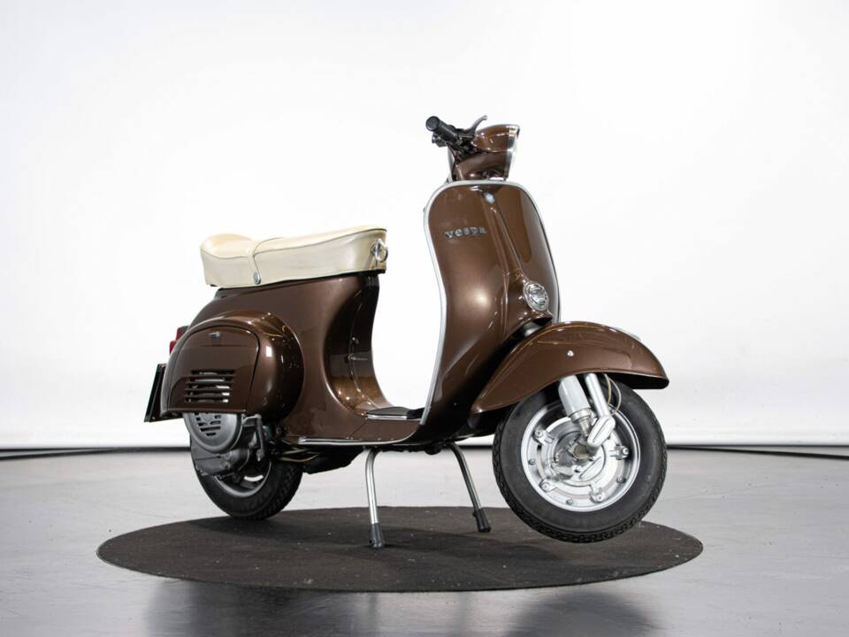 Immagine 6/50 di Piaggio Vespa 125 Primavera (1975)