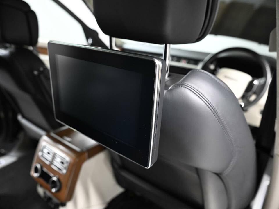 Bild 44/50 von Land Rover Range Rover Autobiography SDV8 (2018)