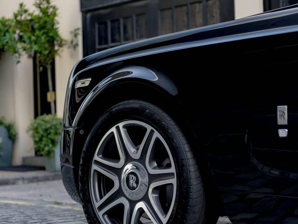 Image 21/34 of Rolls-Royce Phantom DHC (2008)
