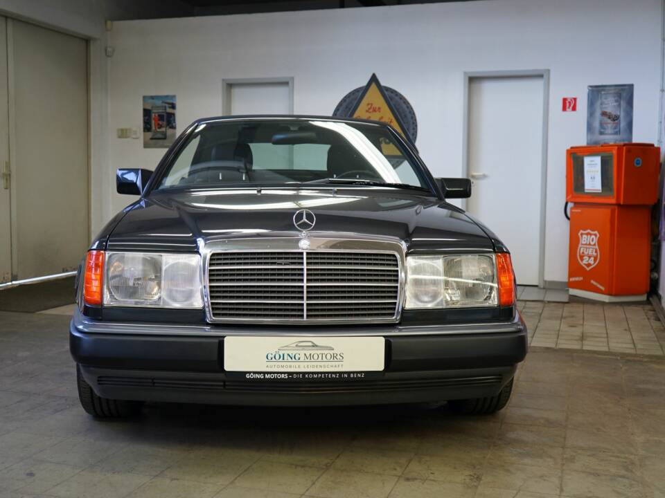 Bild 4/22 von Mercedes-Benz 300 CE-24 (1993)