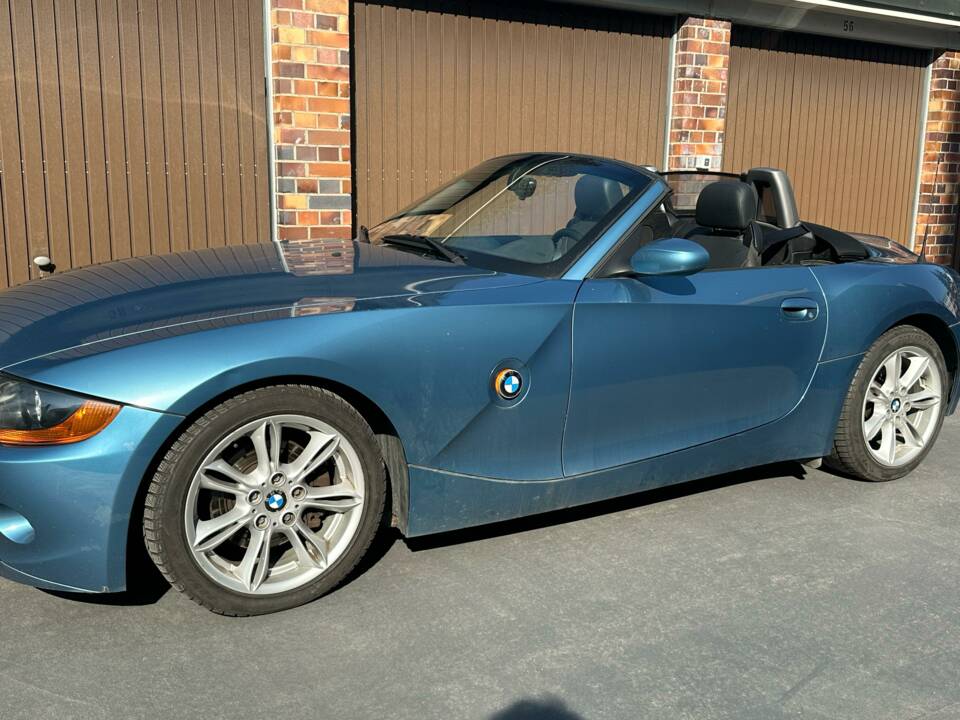 Bild 4/14 von BMW Z4 3.0i (2003)