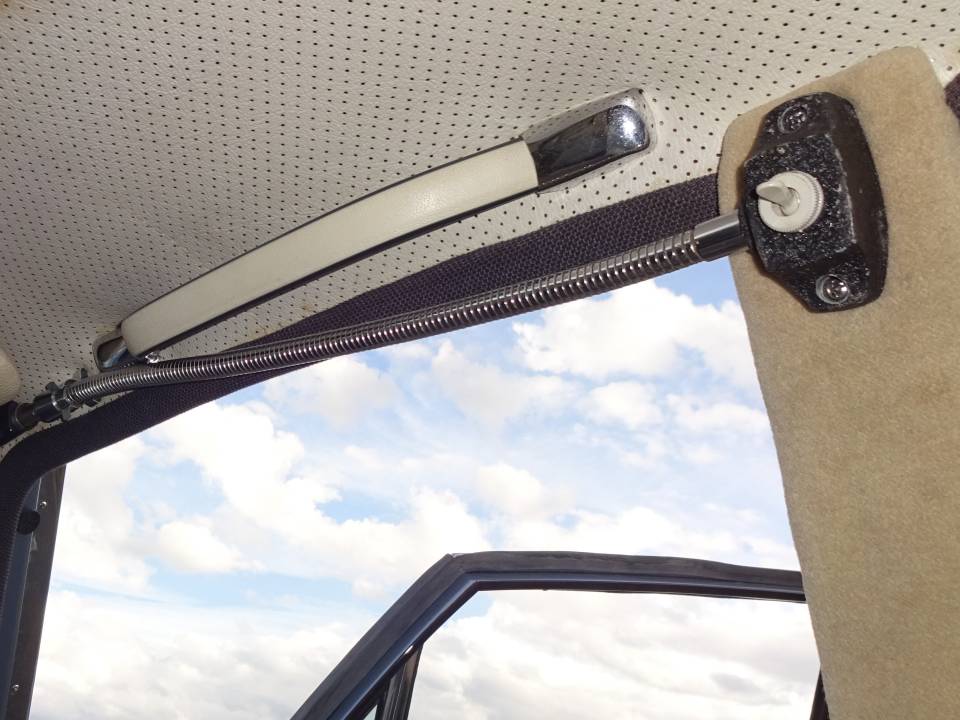 Image 24/49 of Mercedes-Benz 300 SEL (1968)