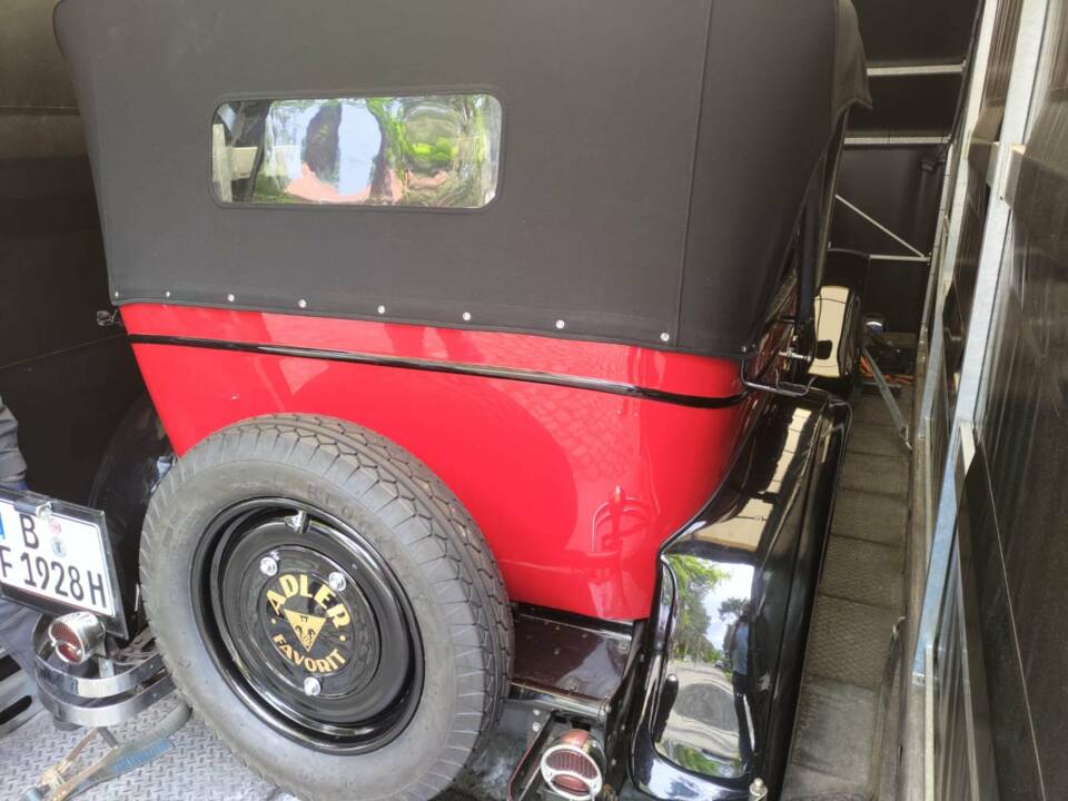 Bild 4/8 von Adler Favorit 8/35 PS (1928)