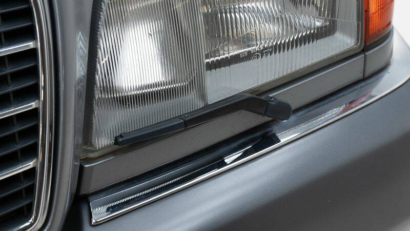 Bild 9/15 von Mercedes-Benz 300 SE (1992)