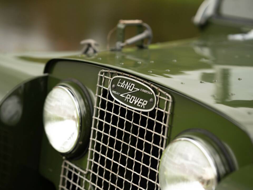 Image 36/50 of Land Rover 80 (1952)
