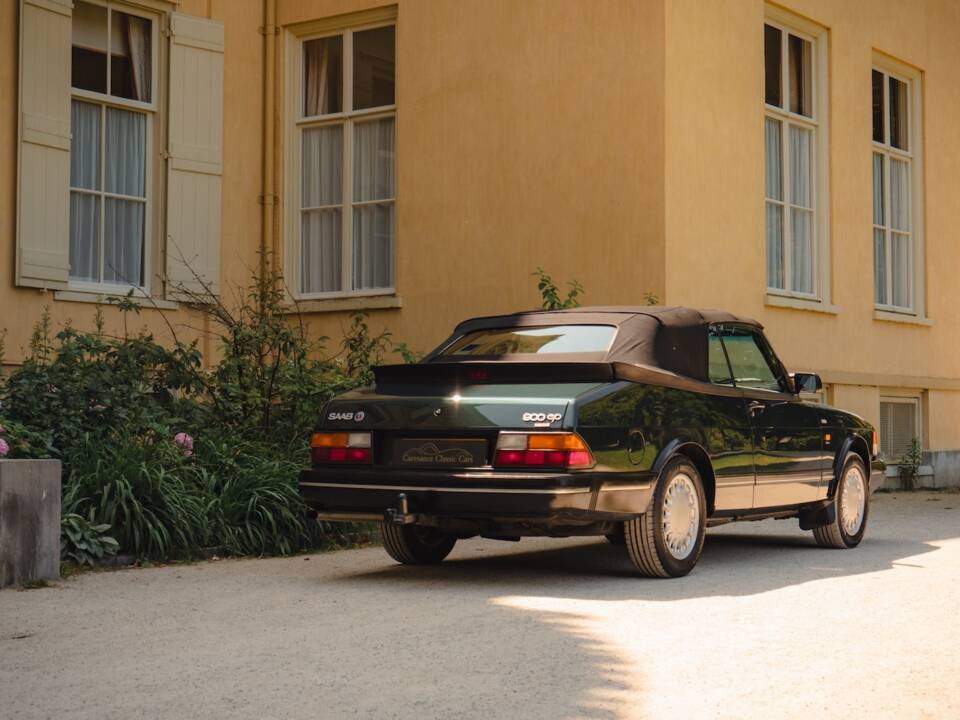 Bild 5/45 von Saab 900 S (1992)
