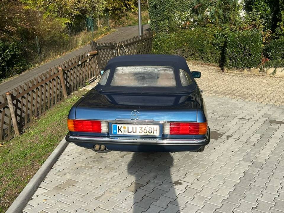 Image 5/12 de Mercedes-Benz 300 SL (1986)