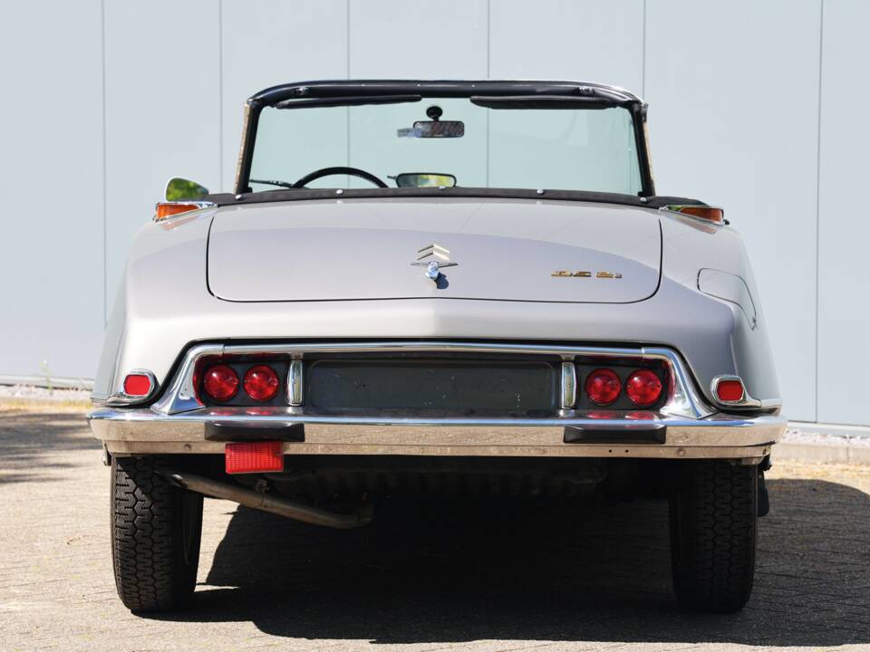 Bild 18/39 von Citroën DS 21 Chapron (1966)