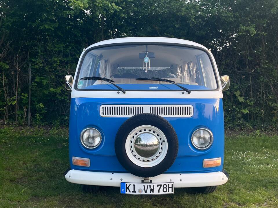 Image 6/9 of Volkswagen T2 a&#x2F;b (1972)
