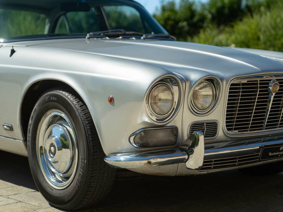 Imagen 35/50 de Jaguar XJ 6 4.2 (1970)