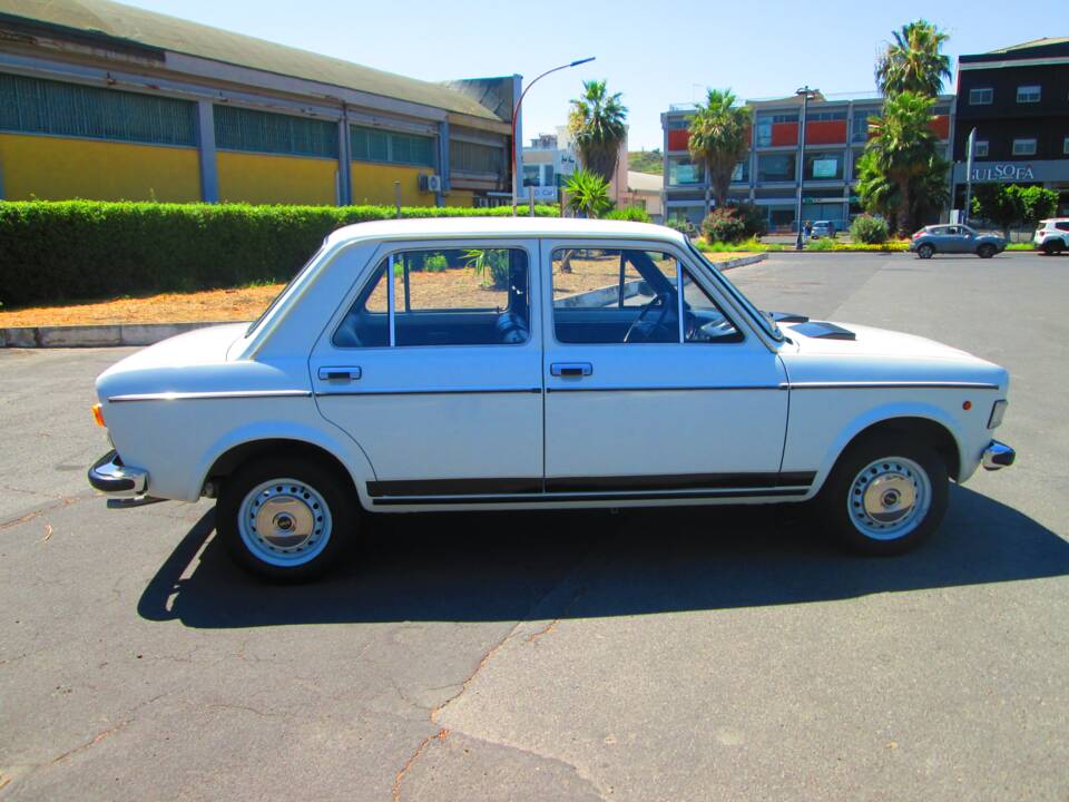 Immagine 3/73 di FIAT 128 Special (1976)