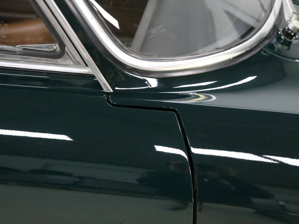 Image 43/50 of Alfa Romeo 1750 GT Veloce (1971)