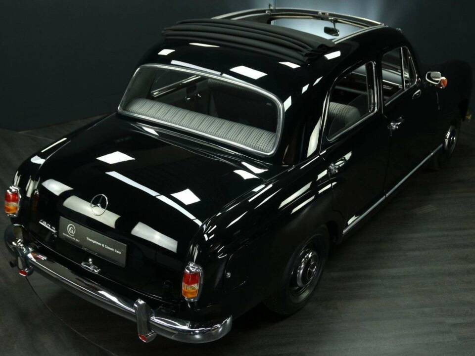 Bild 46/49 von Mercedes-Benz 180 D (1956)