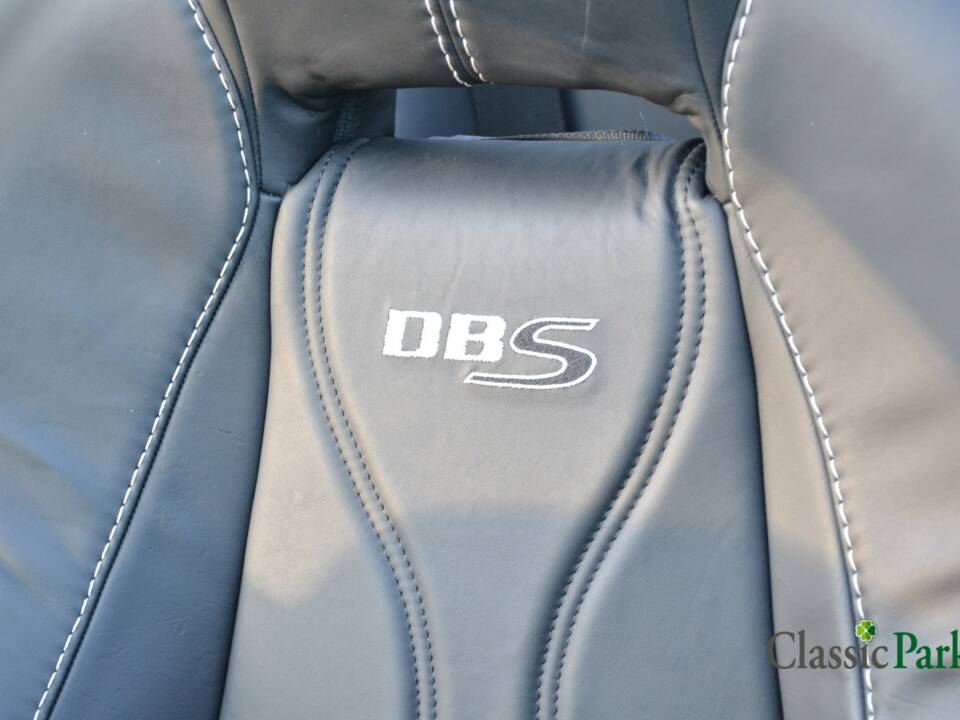 Afbeelding 33/50 van Aston Martin DBS Volante (2010)
