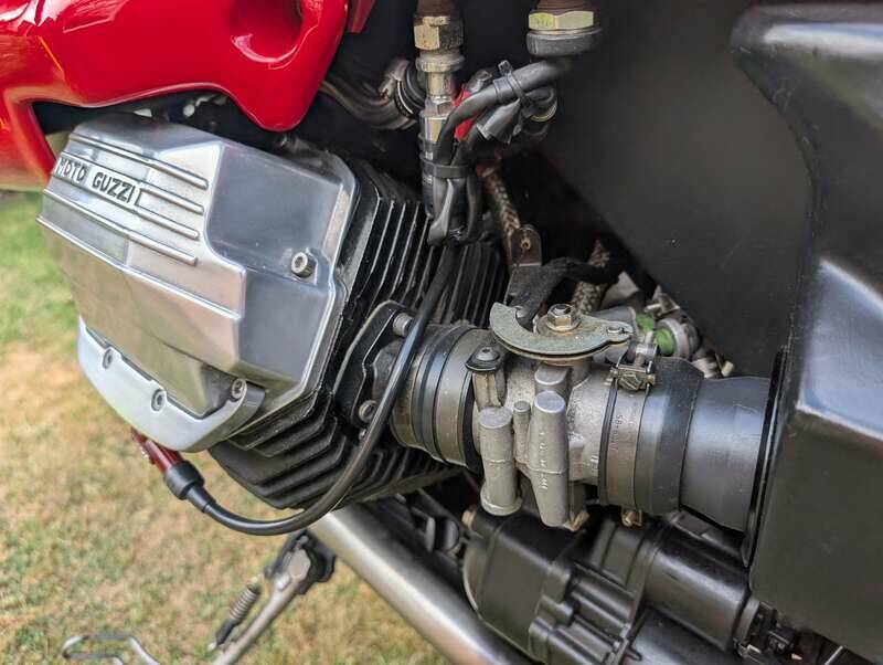 Image 18/35 of Moto Guzzi DUMMY (1998)