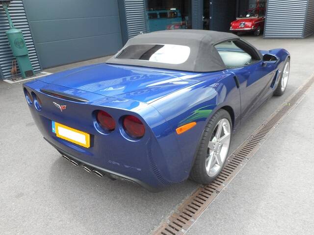 Image 8/24 de Chevrolet Corvette (2007)