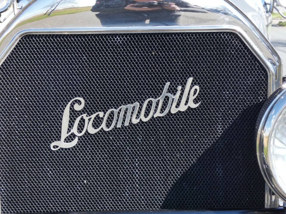 Image 14/32 of Locomobile 8-80 (1927)
