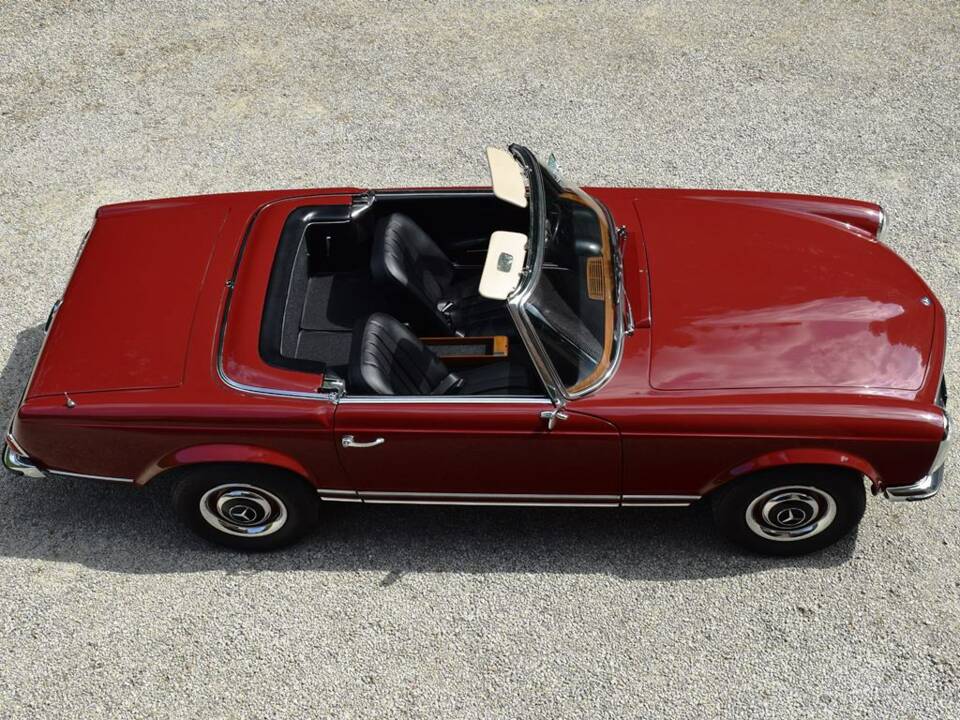 Image 16/45 of Mercedes-Benz 230 SL (1964)