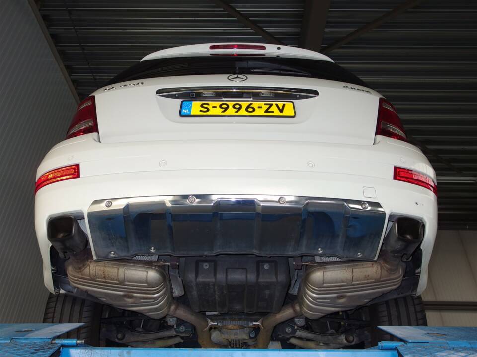 Bild 79/98 von Mercedes-Benz GL 450 4MATIC (2007)