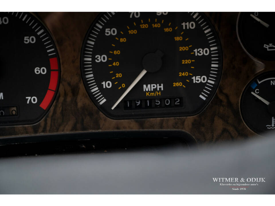 Image 31/35 of Jaguar XJS 4.0 (1995)