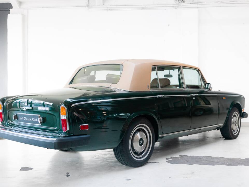 Immagine 4/32 di Rolls-Royce Silver Wraith II (1979)