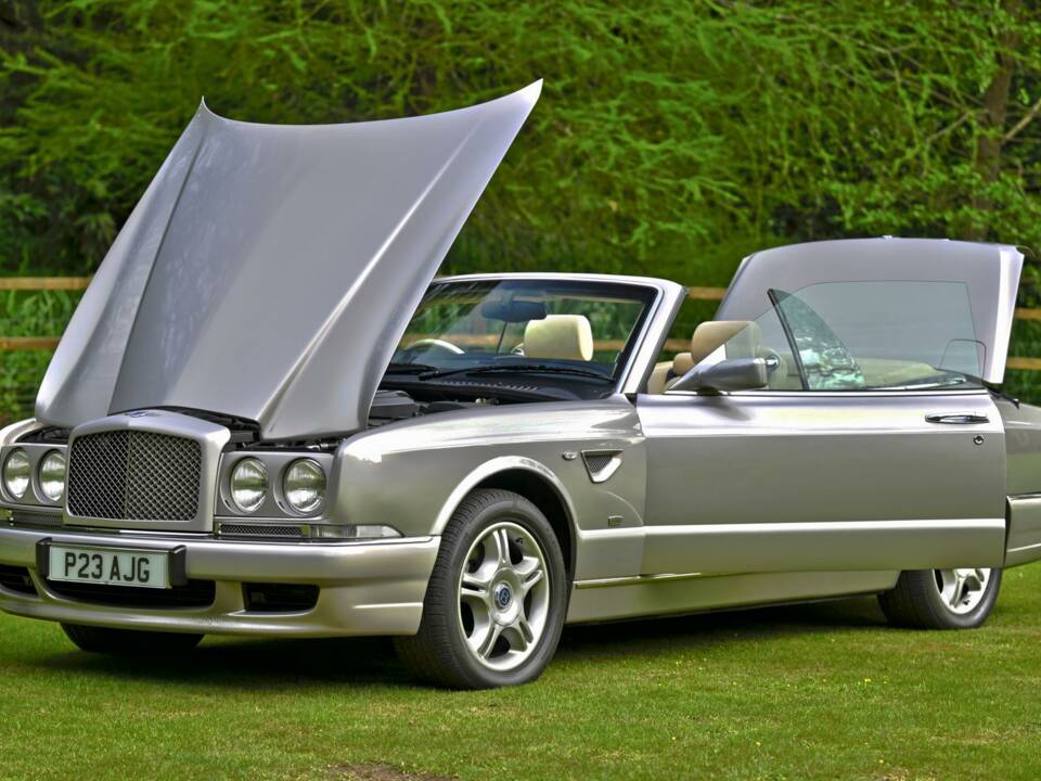 Bild 26/50 von Bentley Azure (2003)