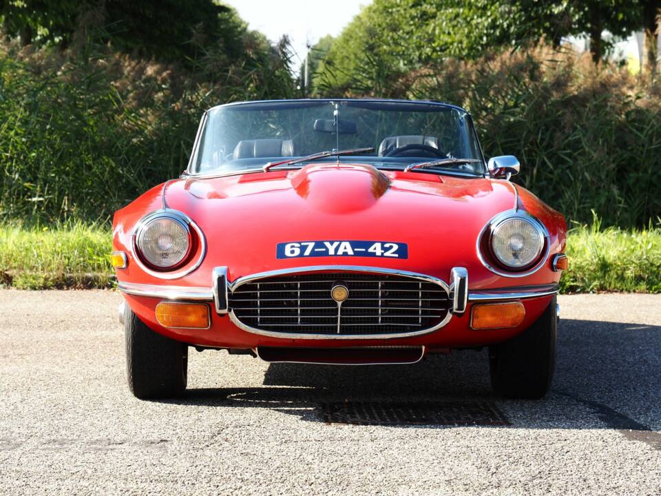 Bild 2/24 von Jaguar E-Type V12 (1973)