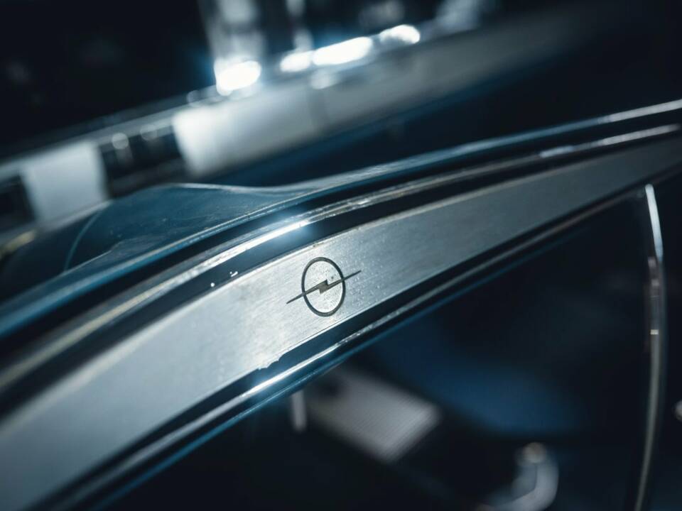 Image 9/15 of Opel Admiral  2,6 (1965)