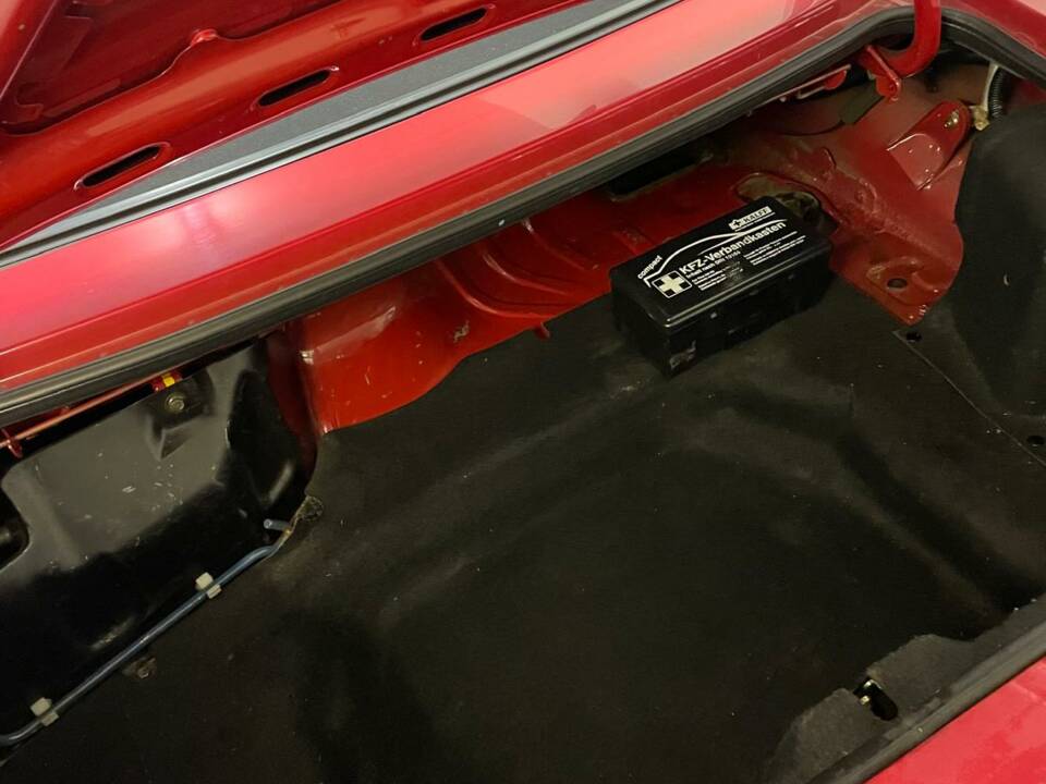 Bild 16/17 von Mazda MX-5 1.6 (1991)