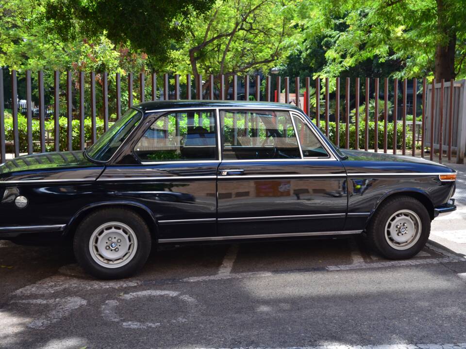Image 19/55 de BMW 2002 (1975)