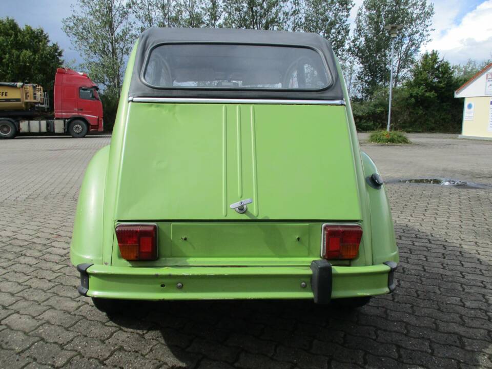 Image 4/48 of Citroën 2 CV 6 (1984)