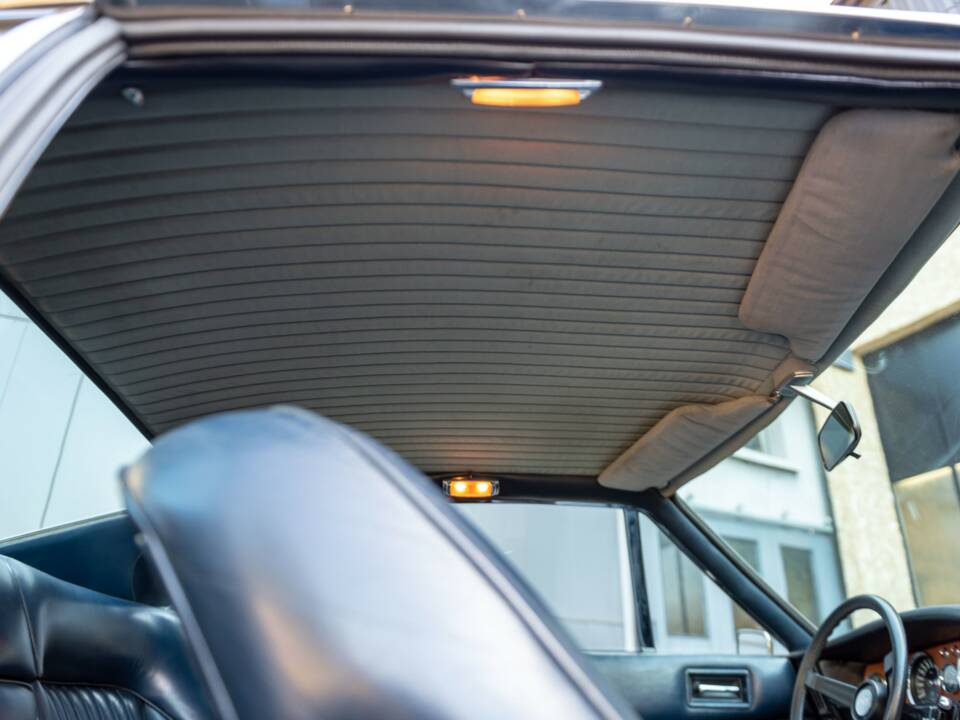 Image 38/50 de Aston Martin DBS Vantage (1969)