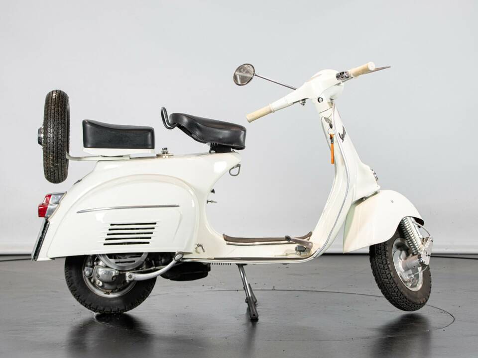 Image 5/50 of Piaggio Vespa 125 Super (1966)
