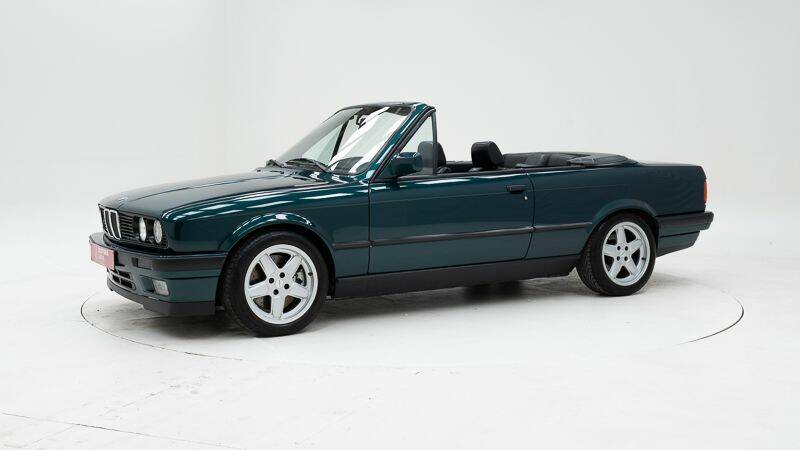 Afbeelding 1/15 van BMW 318i (1991)
