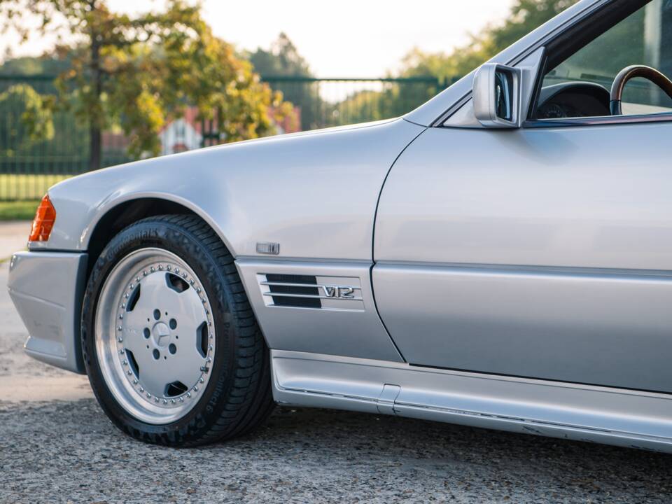 Bild 16/38 von Mercedes-Benz SL 600 6.0 AMG (1994)