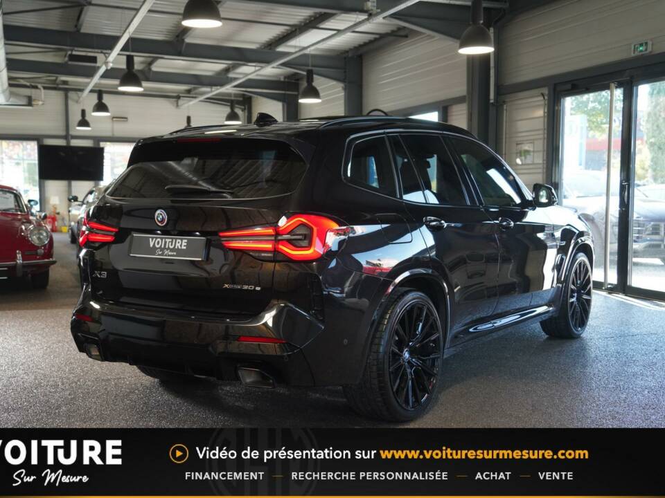 Image 2/42 of BMW X3 xDrive30e (2022)
