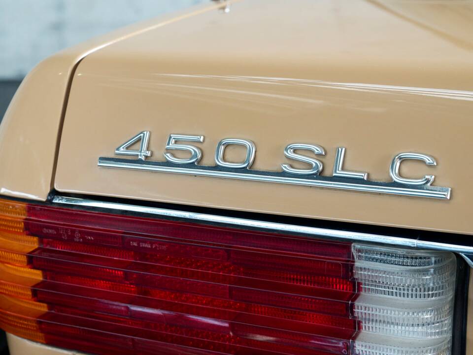 Bild 26/50 von Mercedes-Benz 450 SLC (1977)