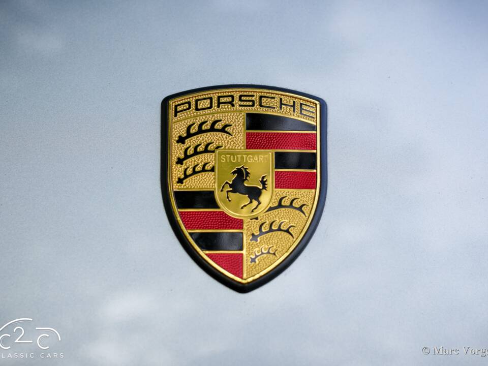 Image 34/63 of Porsche 911 Carrera (1996)