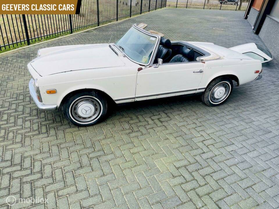 Afbeelding 3/12 van Mercedes-Benz 280 SL (1970)