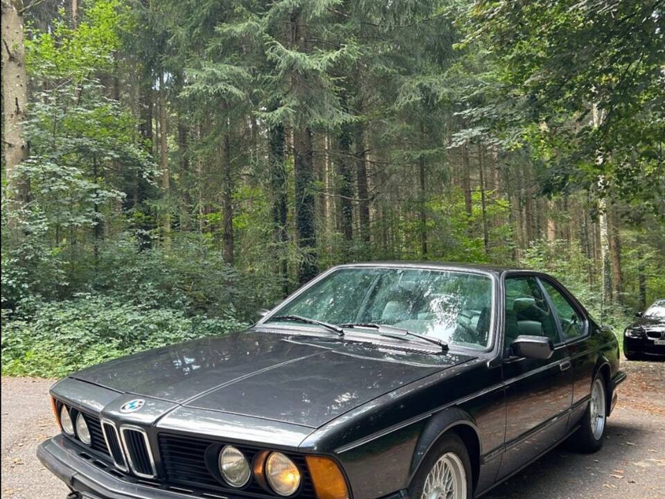 Immagine 1/9 di BMW 635 CSi (1986)